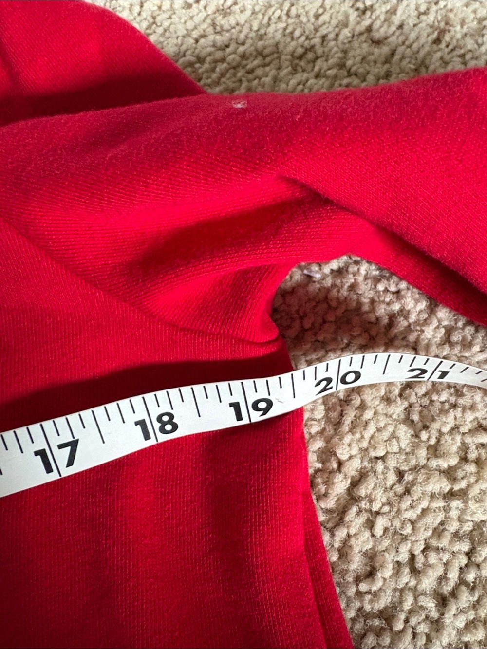 Tommy Hilfiger Red Crewneck Sweatshirt with Flag Logo - Picture 4 of 5